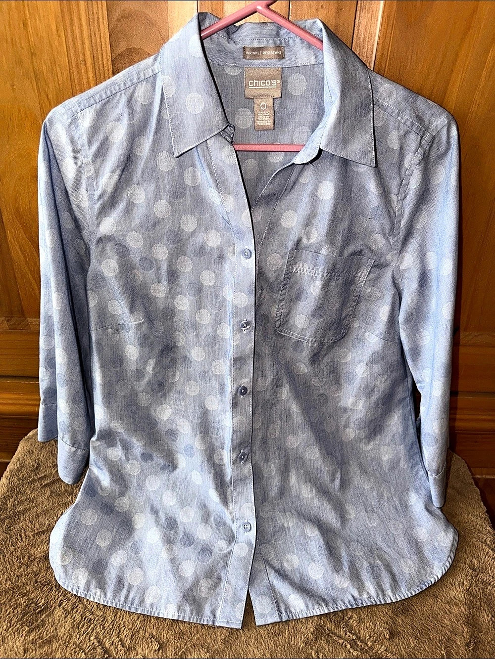 Chico's No Iron Stretch Polka-Dot Shirt Blue & White Size 0
